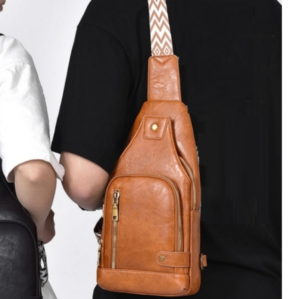 Brown Pleather Sling Bag Multi Pockets 12x8x2.5 New - Picture 9 of 9
